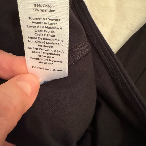 NWT T by Talbots everyday stretch legging. Cropped. Size M - Picture 4 of 8